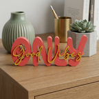 Good Vibes Only Schriftzug – Moderner Dekoaufsteller mit zweifarbigem Design