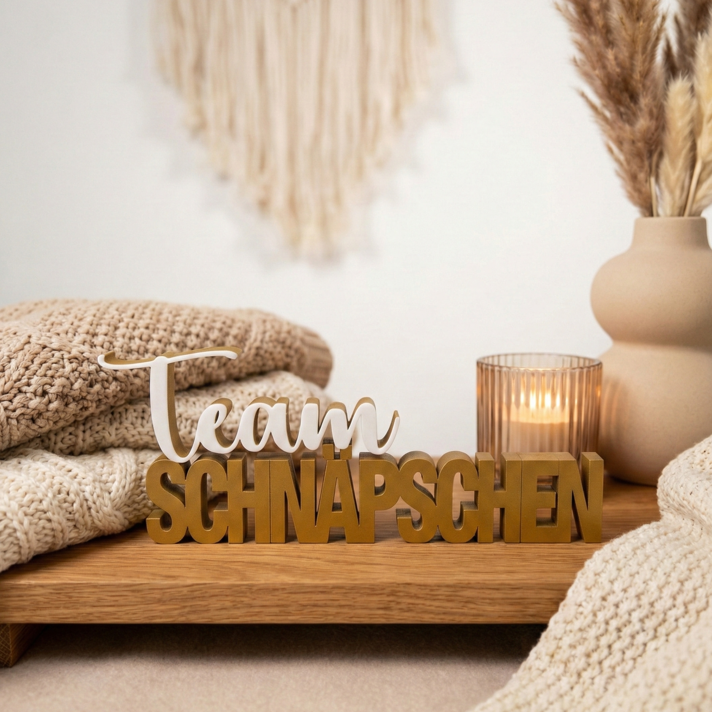 Team Schnäpschen – humorvoller Deko-Schriftzug für gesellige Momente