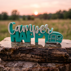 Happy Camper – Dekorativer Schriftzug für Camping- und Vanlife-Fans