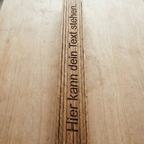 Personalisierter Holz-Zollstock mit Wunschgravur