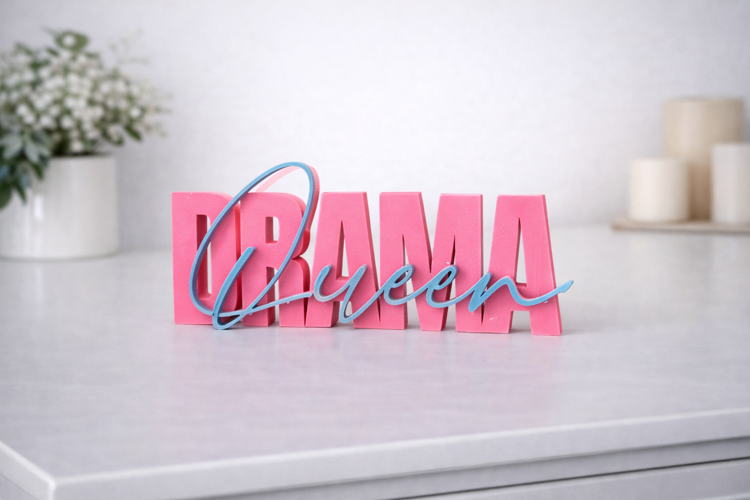 DRAMA Queen Schriftzug