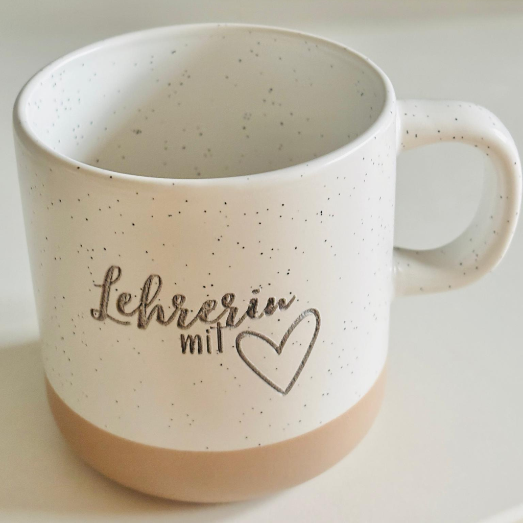 Keramikbecher „Lehrerin mit Herz“