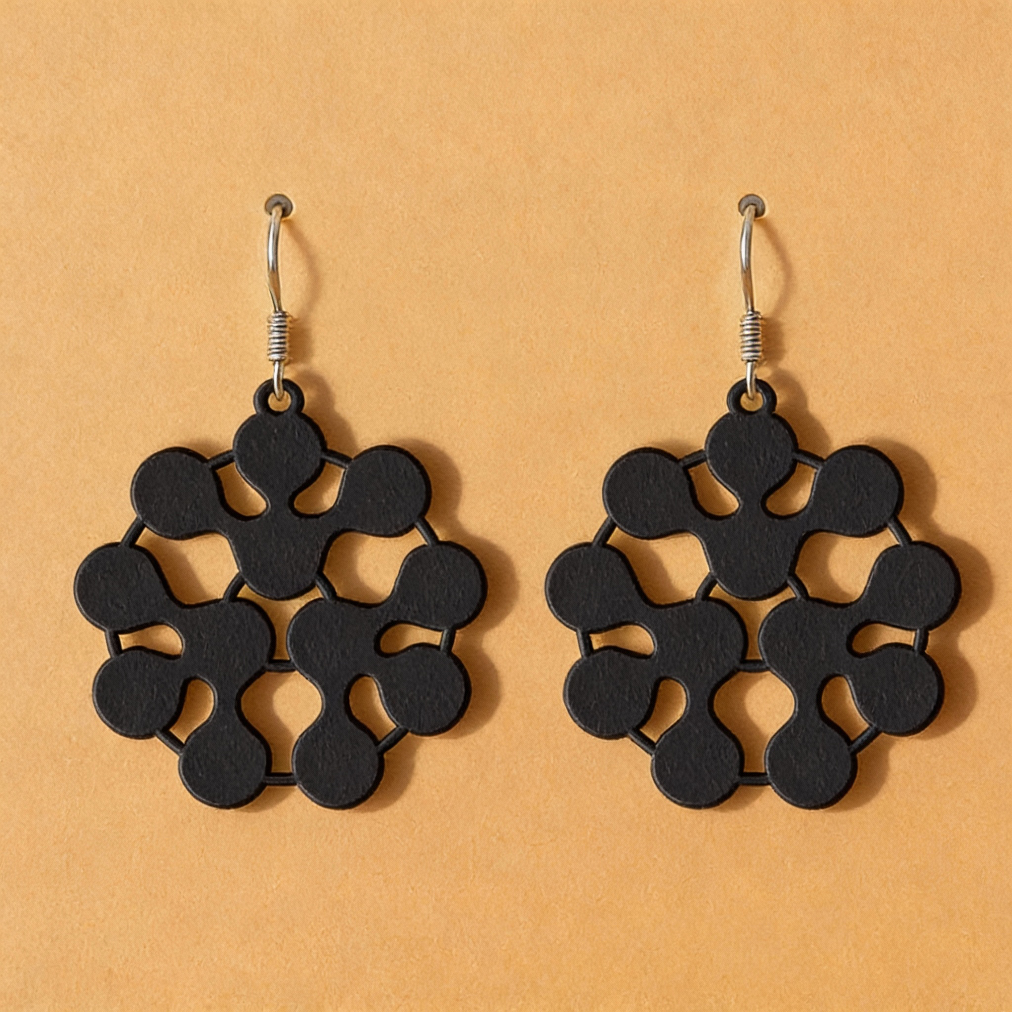 Mandala-Blüten Ohrringe – Verspieltes Design