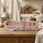 Sahne Schnitte – Dekoschriftzug im modernen Pastell-Design