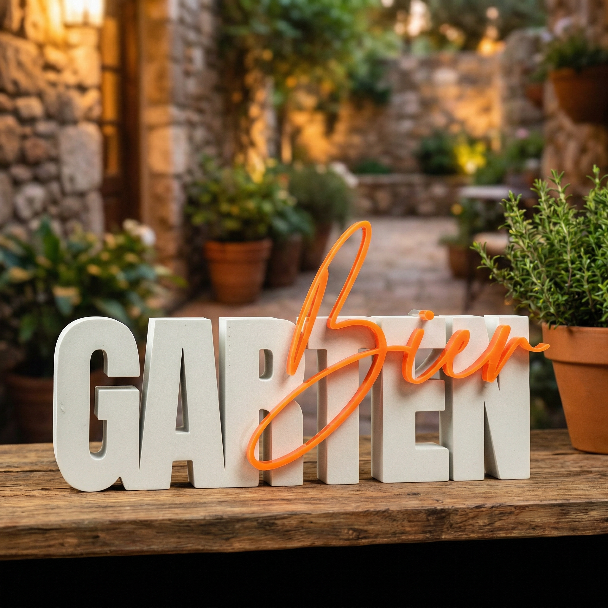 Bier Garten – Dekorativer Schriftzug für gemütliche Stunden im Freien