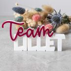 Team Lillet – Moderner Deko-Schriftzug für Lillet-Fans
